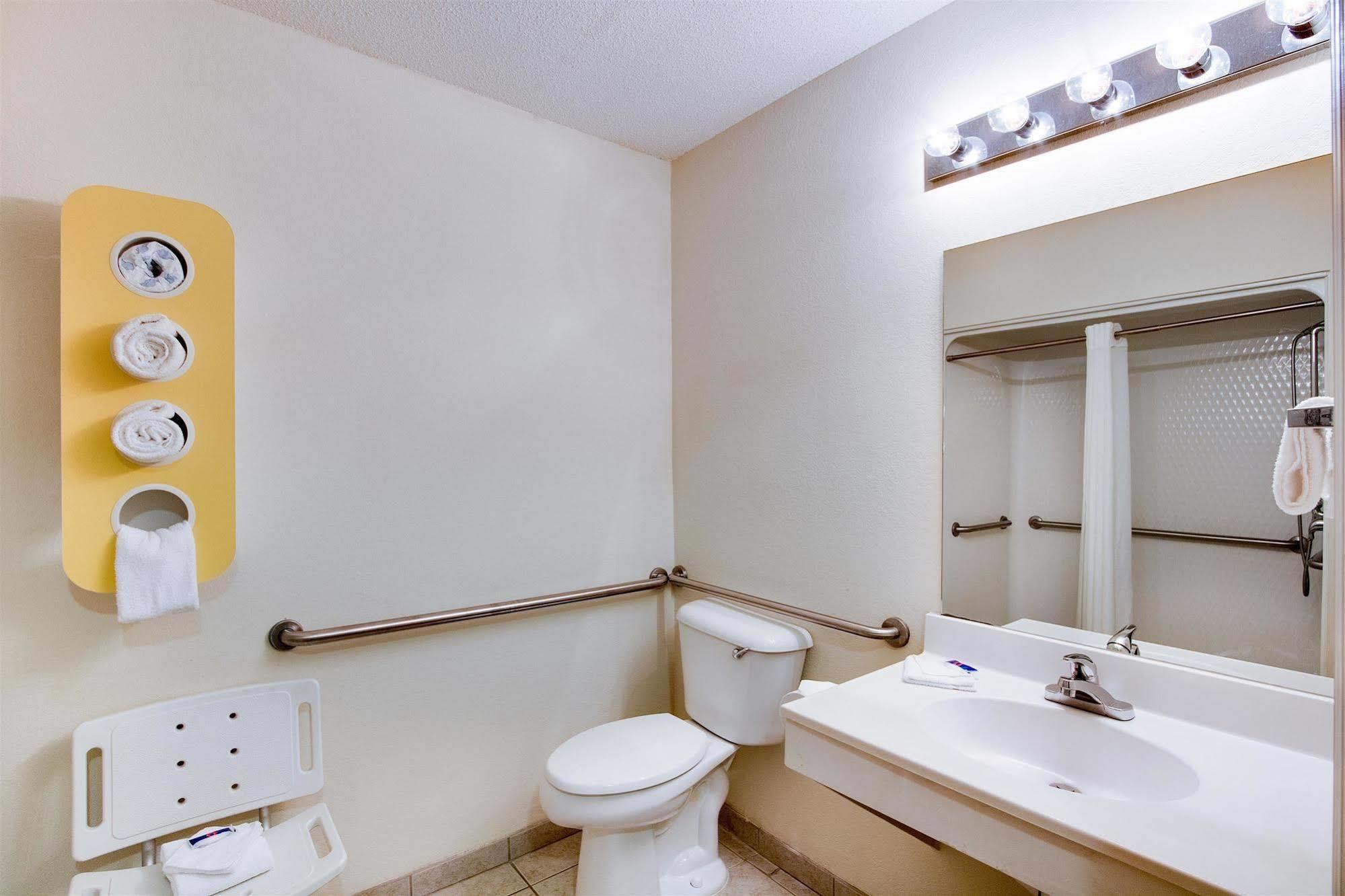 Motel 6-Hinesville, Ga Ngoại thất bức ảnh