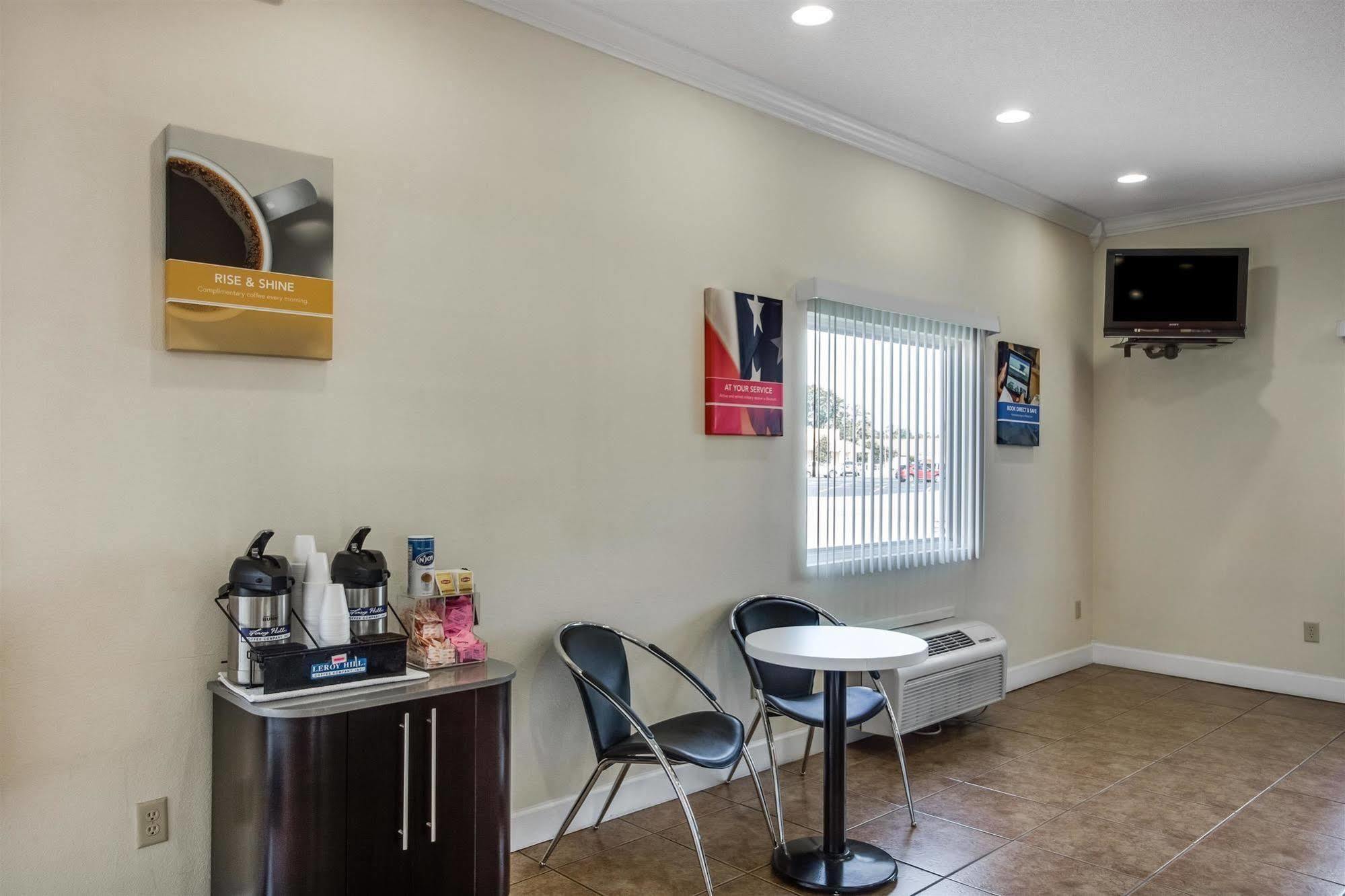 Motel 6-Hinesville, Ga Ngoại thất bức ảnh