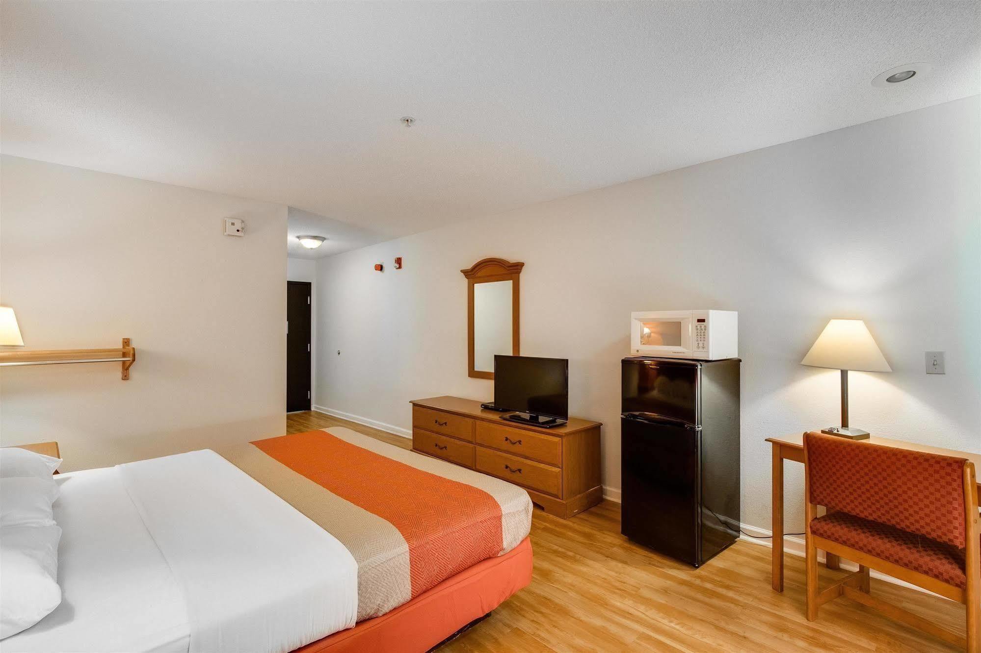 Motel 6-Hinesville, Ga Ngoại thất bức ảnh