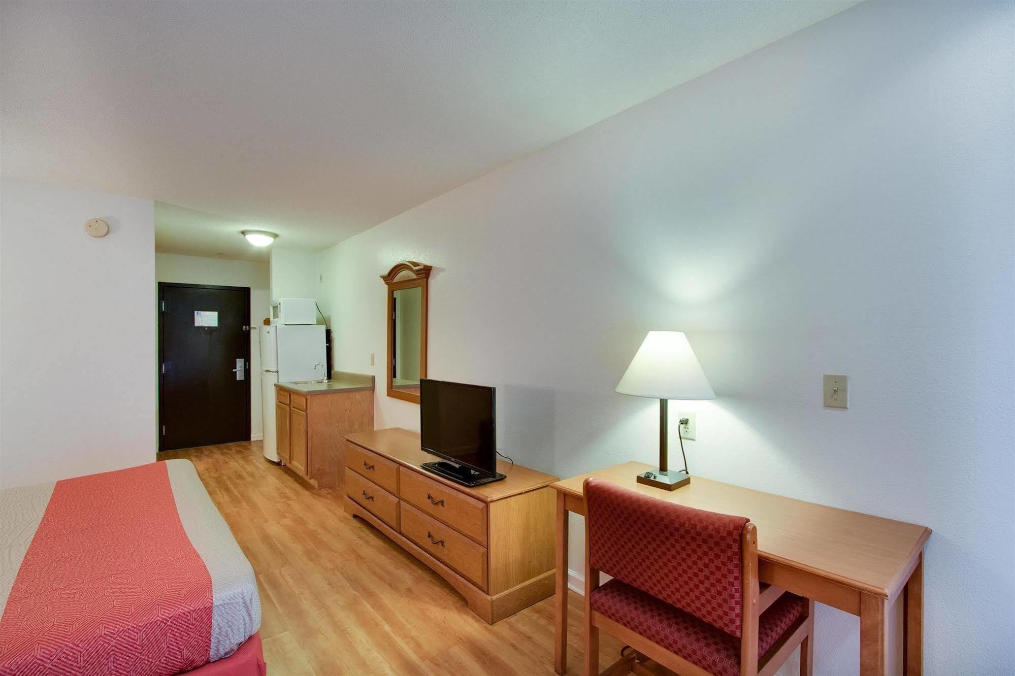 Motel 6-Hinesville, Ga Ngoại thất bức ảnh